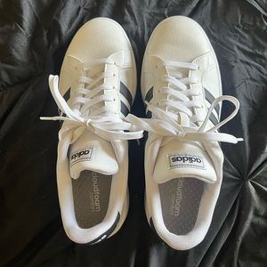 NWOT! Women’s Adidas Cloudform Shoes
